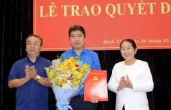 tan pho bi thu quan uy binh tan nguyen viet que son la ai