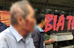 bat khan cap ga xe om danh cu ong 80 tuoi do tranh gianh dia ban