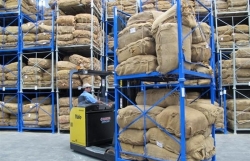 thuoc la nguyen lieu nhap ve viet nam tiep tuc tang trong nam 2020