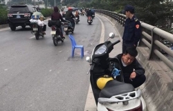 tai xe xe ban tai gay tai nan o duong buoi khien chau be 5 tuoi tu vong ra dau thu