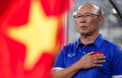 thu tuong nguyen xuan phuc ca nuoc ben canh cac doi tuyen