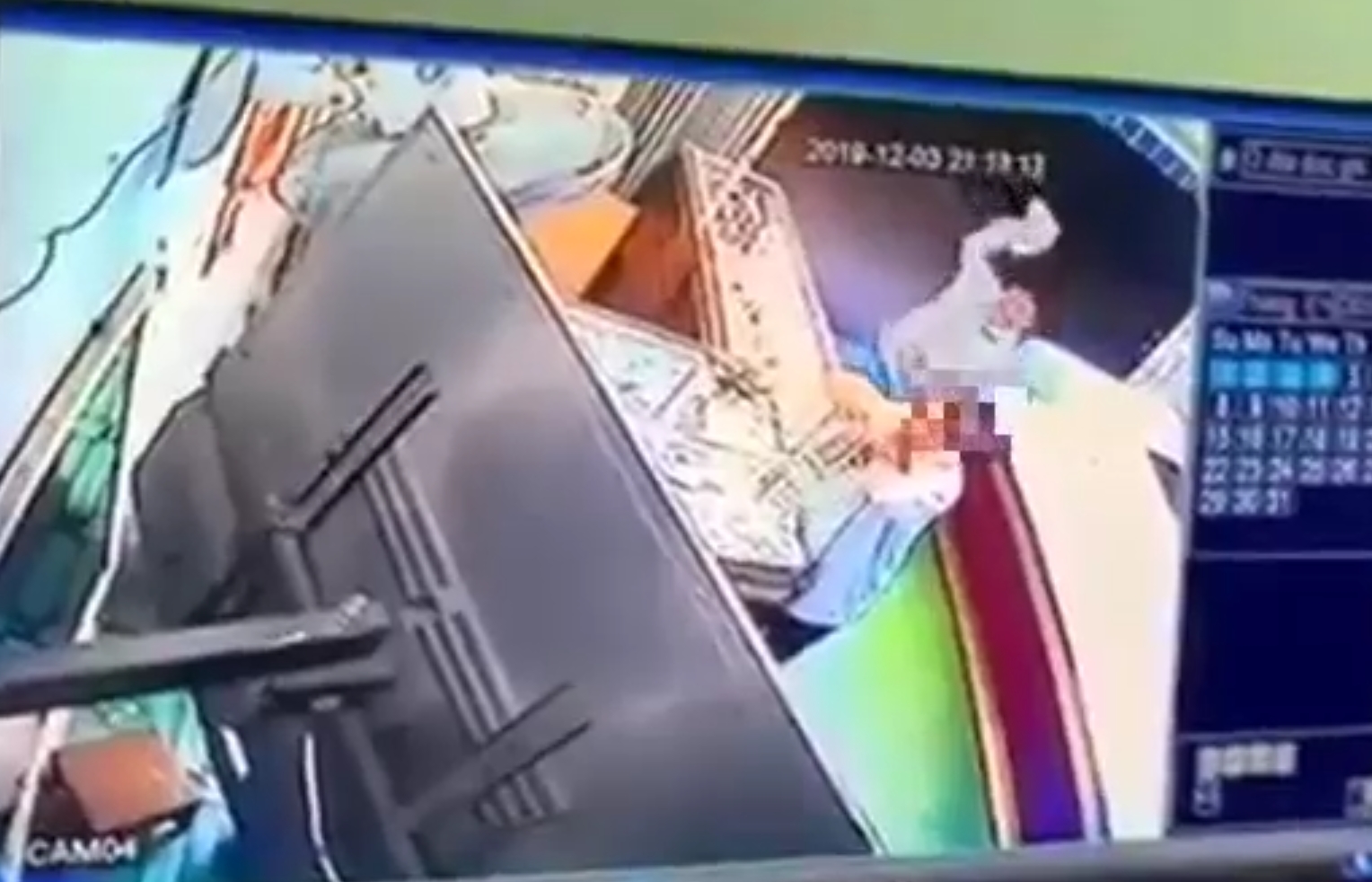 clip ten cuop dung bua danh guc chu tiem vang o binh dinh