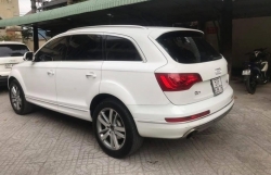 Công an xác minh 2 xe sang Audi cùng biển số, chung giấy đăng ký