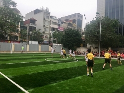 khanh thanh san bong tieu chuan cho tre em khiem thi dau tien tai mien bac