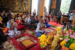 Thủ tướng Nguyễn Xuân Phúc gửi thư chúc Tết tới đồng bào Khmer
