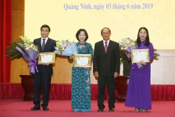 Trao huân chương của Chủ tịch nước Lào cho 3 cá nhân, 3 tập thể tỉnh Quảng Ninh