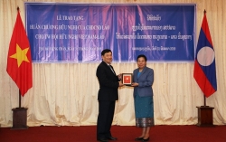Hội hữu nghị Việt Nam – Lào đón nhận Huân chương Hữu nghị của Chính phủ Lào
