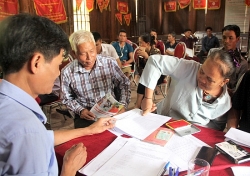 70 người Lào được nhập quốc tịch Việt Nam