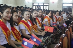 40 suất học bổng đến với sinh viên Lào tại Bình Định