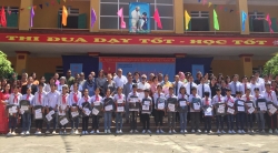Đại sứ các nước mừng khai giảng tại trường Trung học cơ sở Thanh Xá, Phú Thọ