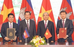 Việt Nam - Campuchia ký kết 7 văn kiện hợp tác