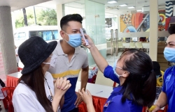 Tin giải trí sao Việt hôm nay (17/2): Dàn sao hiến máu giữa mùa dịch bệnh, Sơn Tùng và Thiều Bảo Trâm cùng nhau đi du lịch?