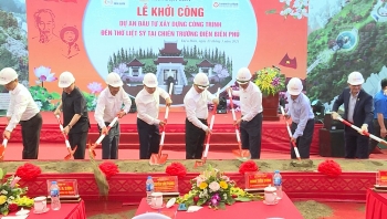 dien bien khoi cong xay dung den tho cac anh hung liet sy chien truong dien bien phu