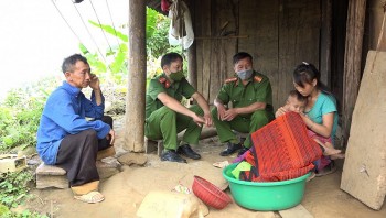 son la dau tranh voi toi pham mua ban nguoi