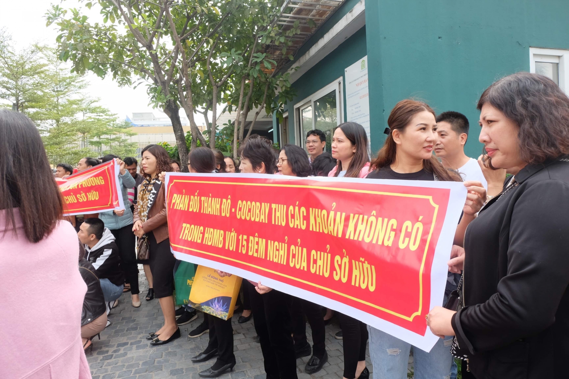 Khách hàng "vây" trụ sở chủ đầu tư Cocobay