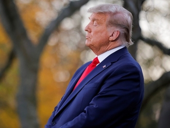 kich ban nao cho ong trump sau vu bao loan