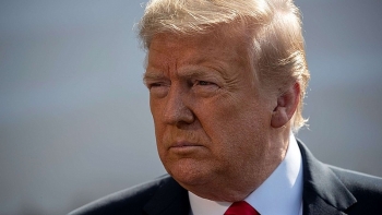 co van het loi khuyen ong trump khong nen tu an xa
