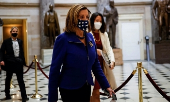 nghi si cong hoa doi chu tich ha vien my nop phat vi khong tuan thu cac bien phap an ninh