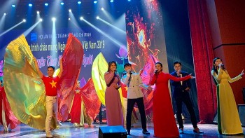 200 nhac si nghe si den tu 13 tinh se tham du lien hoan am nhac toan quoc