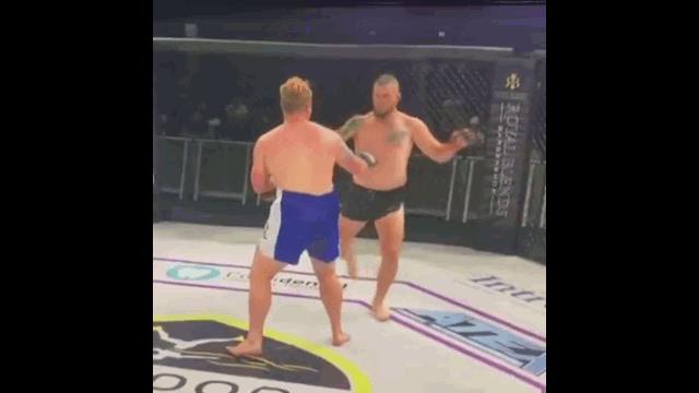 video dinh cu da cuc hiem cua doi thu vo si mma gay gap chan