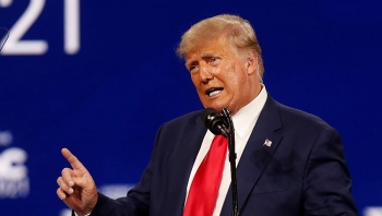 sau nhieu don doan ong donald trump chinh thuc ra mat mang xa hoi rieng