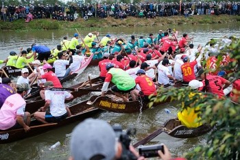 doc dao le hoi dua trai truyen thong tren song nhu y