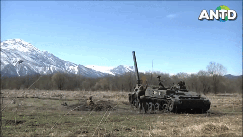 nga so huu quoc bao lien xo co nong len toi 240mm co kha nang ban dan hat nhan