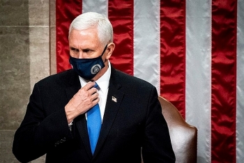 cuu pho tong thong mike pence da phau thuat cay may tao nhip tim