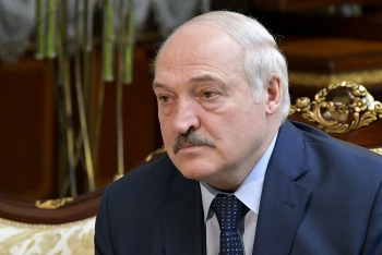 nga bat 2 doi tuong am muu am sat tong thong belarus