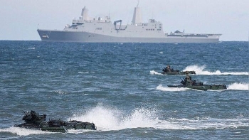 nato bat dau tap tran muon pho truong suc manh cua lien minh truoc moscow