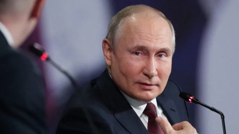 tong thong putin bat ngo neu dieu kien ban giao toi pham cho my