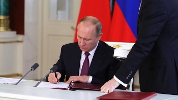 tong thong putin ky van ban an dinh ngay to chuc bau cu ha vien