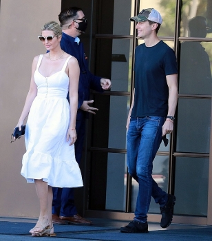 vo chong ivanka ngay cang xa cach ong trump