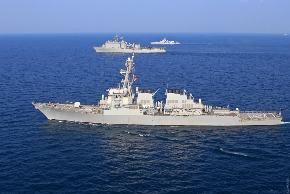 Mỹ nói gì sau tin đồn điều tàu khu trục hướng tới bán đảo Crimea?