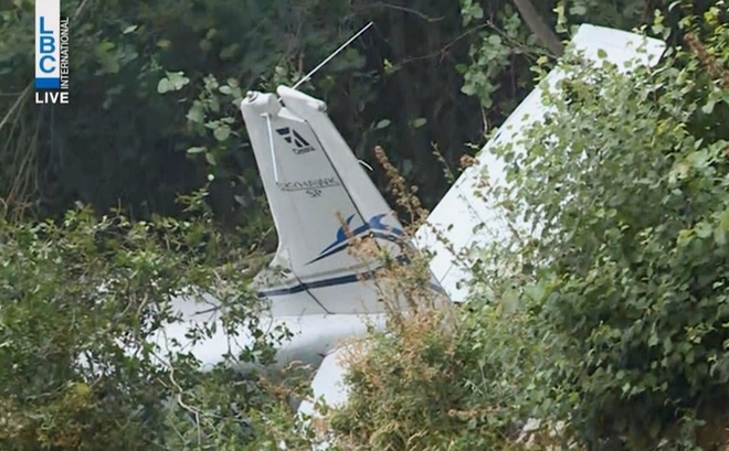 Máy bay huấn luyện đâm vào vách núi, phi công và hai hành khách thiệt mạng