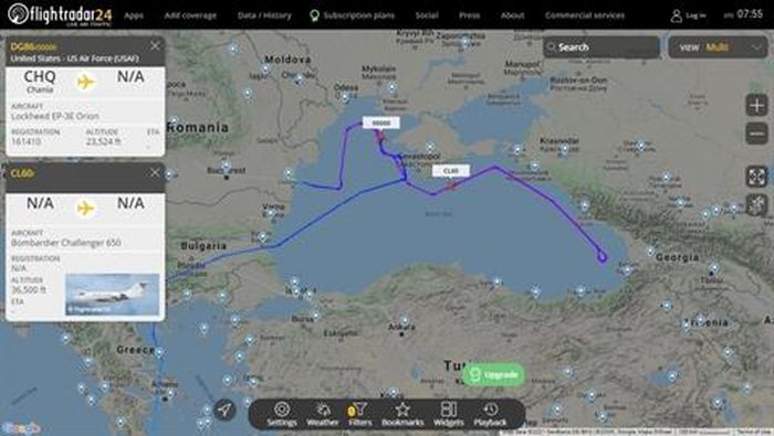Máy bay quân sự Mỹ bị phát hiện gần Crimea