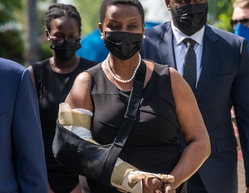 de nhat phu nhan haiti tiet lo them tinh tiet quan trong