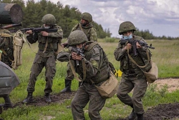 nga tang cuong binh luc khung den quan khu mien tay de doi pho va ran de nato