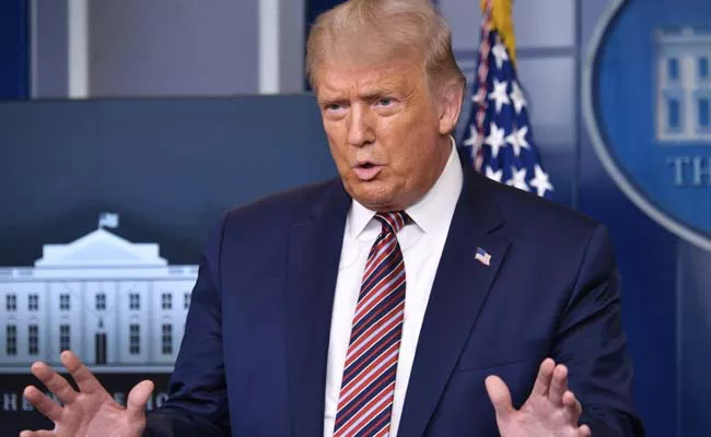 bi phong vien nha trang chat van ve nhung loi noi doi tong thong trump voi gat phat di