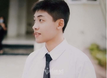 lo dien nam sinh thu khoa khoi a toan quoc voi 2975 diem