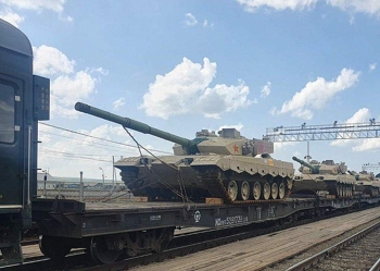 tuyen trung quoc dua loat xe tang chu luc den nga du thi army games 2021