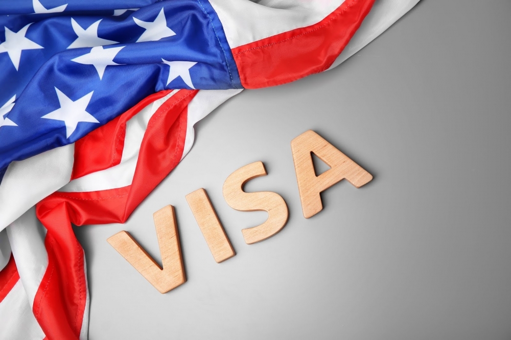 Mỹ ngừng cấp thị thực cho công dân Nga vô thời hạn