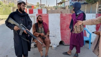 Taliban đã thả gần 1 nghìn tù nhân sau khi chiếm giữ nhiều thành phố