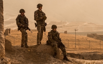 Anh chỉ trích thỏa thuận rút quân khỏi Afghanistan của Mỹ