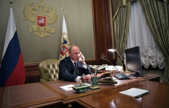 Tổng thống Nga điện đàm với người đồng cấp Pháp về tình hình Afghanistan