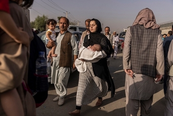 Chiến cơ Mỹ bay vòng quanh Kabul để hỗ trợ sơ tán