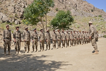 Taliban tuyên bố đã bao vây thung lũng Panjshir