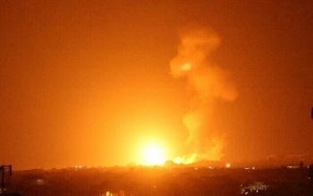 israel mo tran khong kich trong dem cau lua do troi dai gaza