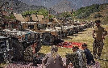 quan khang chien o thung lung panjshir nhan dot vien tro quan su dau tien
