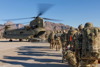 hoa ky cam cac hang hang khong hoat dong trong khong phan afghanistan